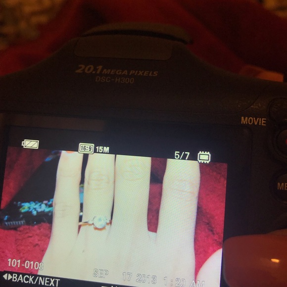 Sony camera - Picture 4 of 5